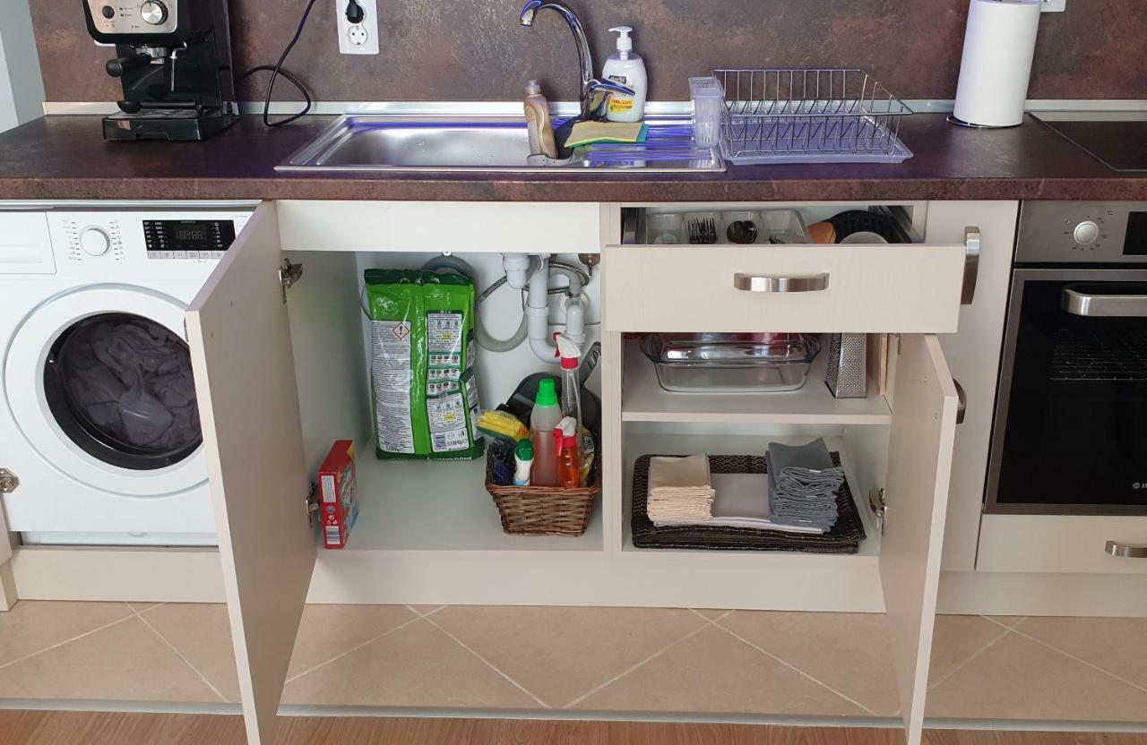 וארנה Студио Тони מראה חיצוני תמונה